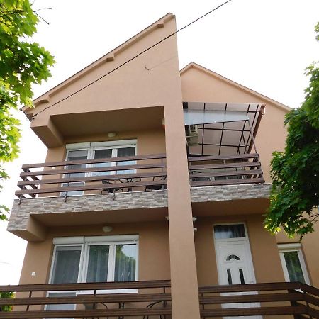 Wesselényi Apartmanház Hajdúszoboszló Kültér fotó