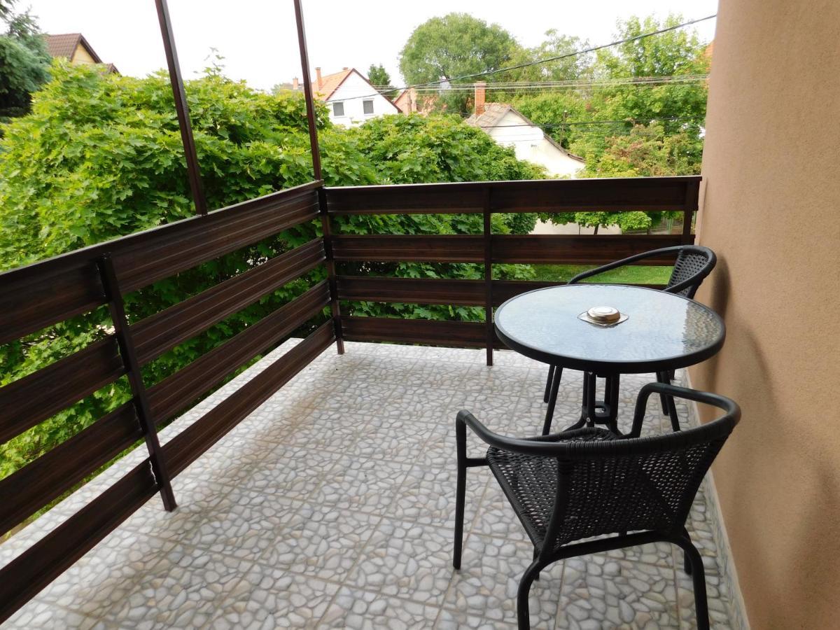 Wesselényi Apartmanház Hajdúszoboszló Kültér fotó